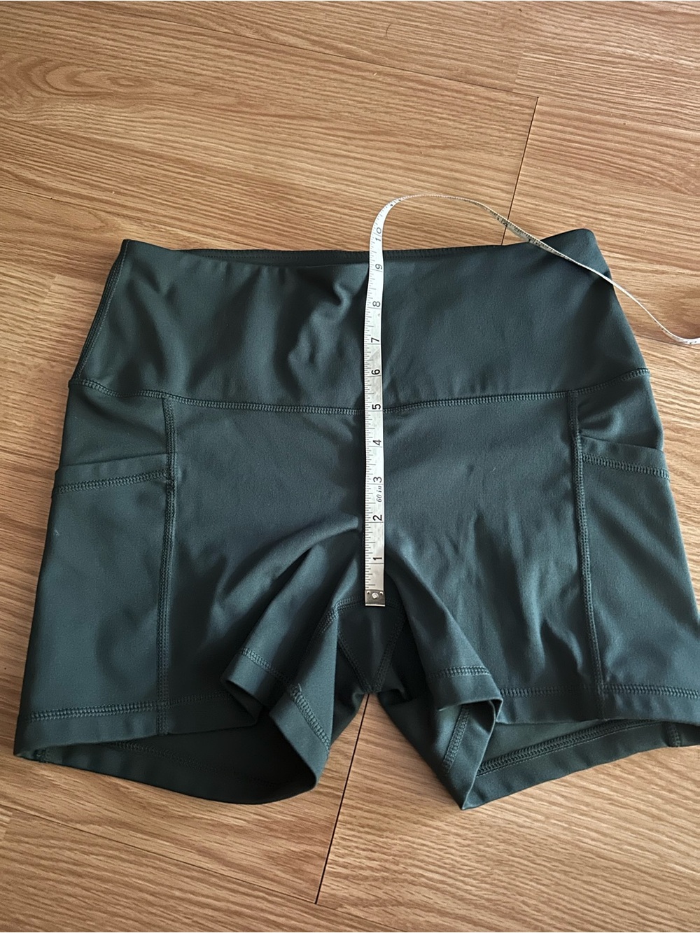 Yogalicious Dark Green Athletic Shorts Medium - Picture 4 of 7